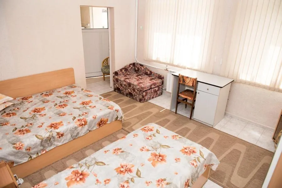 Стаи За Гости Varna Guest house